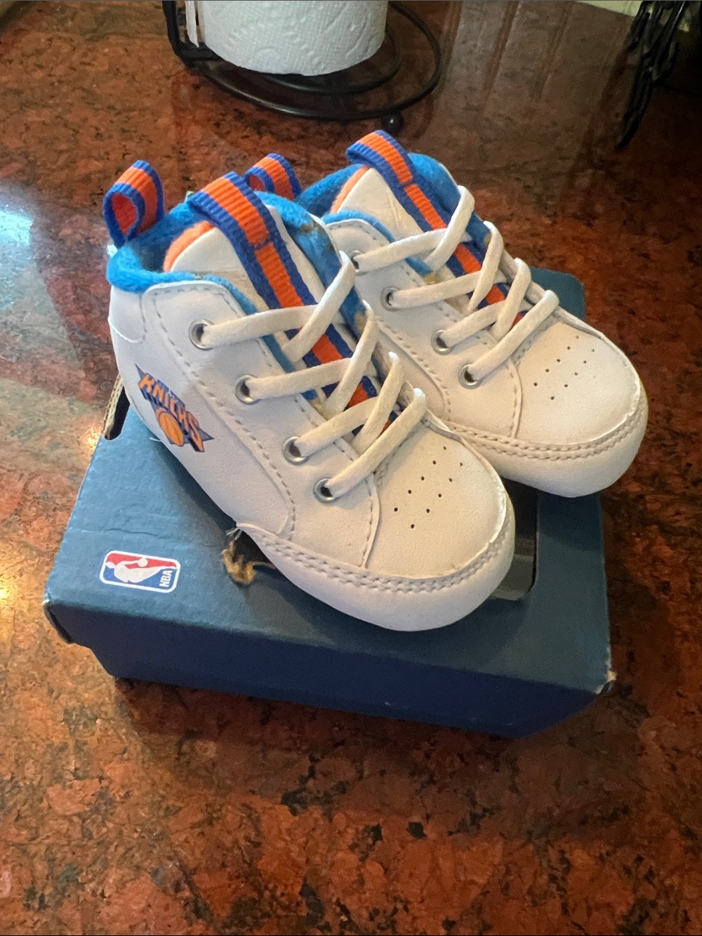 KNICKS fans Reebok White baby Sneakers with Blue and Orange Accents